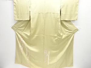 未使用品　仕立て上がり　短冊に花古典柄刺繍訪問着